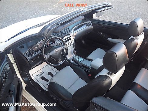 Used 2005 Toyota Solara SLE image 22