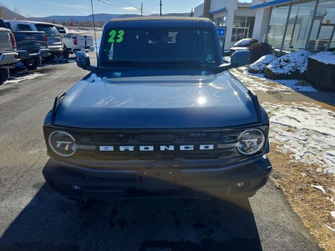 Used 2023 Ford Bronco Outer Banks image 9