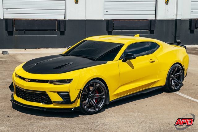 Used 2017 Chevrolet Camaro SS RWD image 42