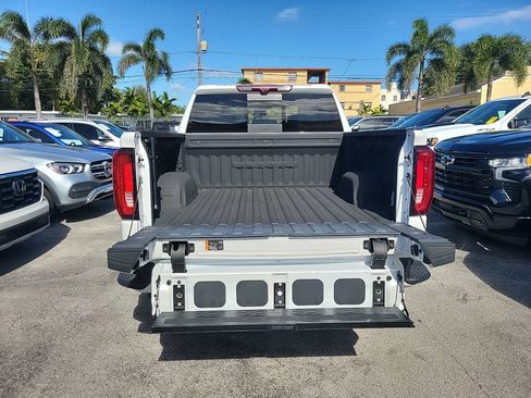 Used 2024 GMC Sierra 1500 Denali w/ Technology Package image 18