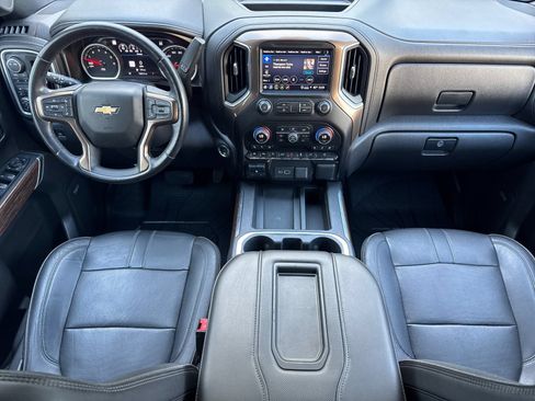 Used 2021 Chevrolet Silverado 1500 High Country w/ Technology Package AWD/4WD image 13
