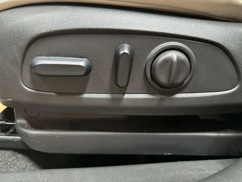 Used 2024 Buick Encore GX Sport Touring w/ Comfort Package image 17