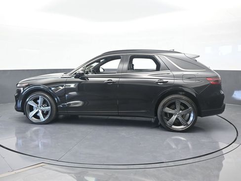 Used 2024 Genesis GV70 2.5T w/ Sport Prestige Package image 3