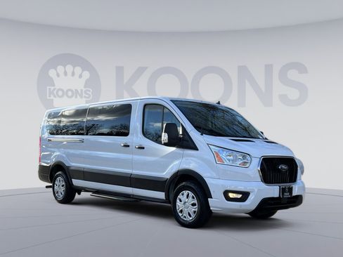 Used 2022 Ford Transit 350 XLT image 8