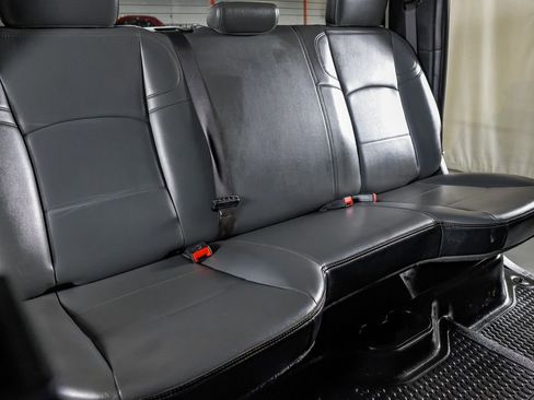 Used 2022 RAM 3500 Tradesman w/ Chrome Appearance Group image 28