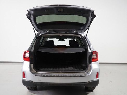 Used 2016 Subaru Outback 2.5i Premium image 35