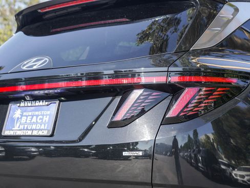 Used 2024 Hyundai Tucson Limited AWD/4WD image 5