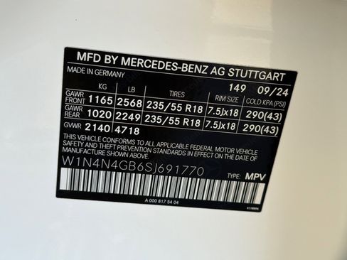 Certified 2025 Mercedes-Benz GLA 250 image 34