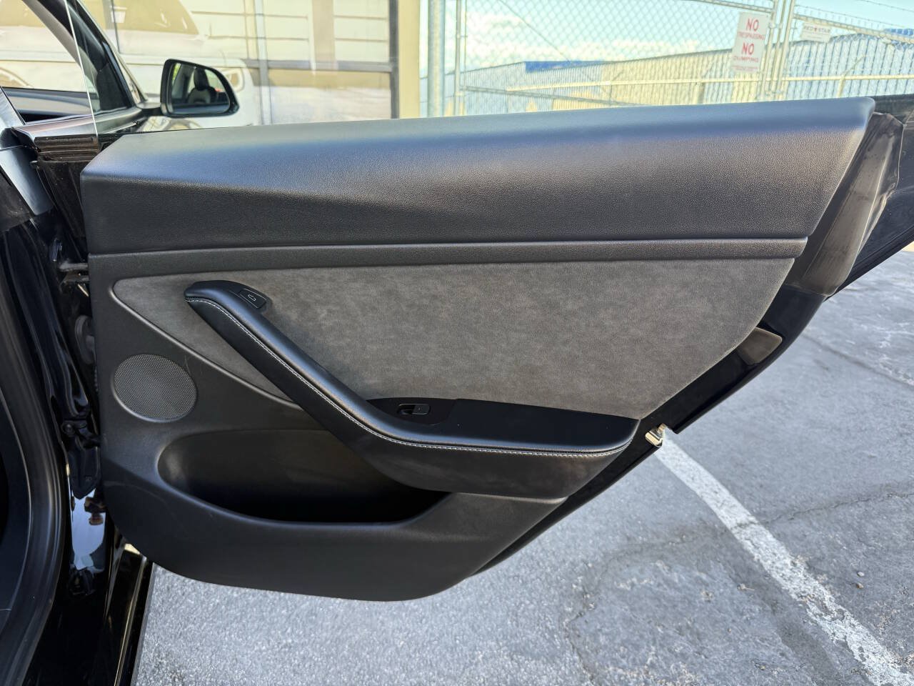 Used 2023 Tesla Model 3 Standard Range RWD image 24