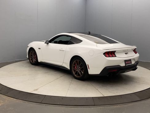 Used 2024 Ford Mustang GT Premium RWD image 3
