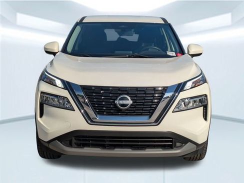 Certified 2023 Nissan Rogue SV image 11