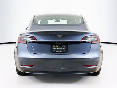 Used 2023 Tesla Model 3 Standard Range image 7