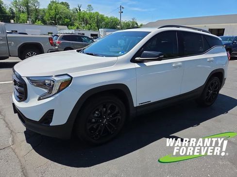 Used 2020 GMC Terrain SLT w/ Preferred Package AWD/4WD image 3