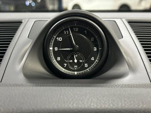 Used 2023 Porsche Macan S w/ Premium Package Plus image 36