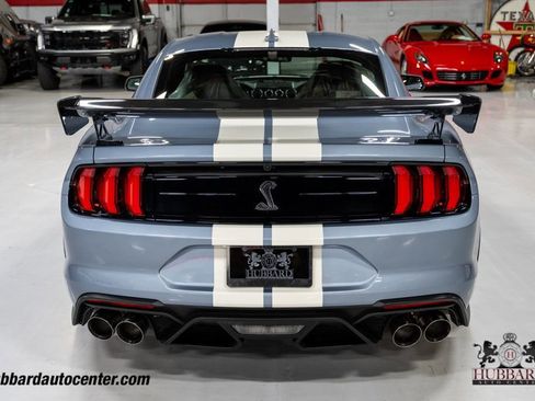 Used 2022 Ford Mustang Shelby GT500 w/ Carbon Fiber Track Pack image 7