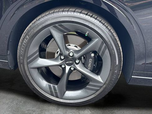 Certified 2026 Genesis GV70 3.5T Sport Prestige AWD/4WD image 47