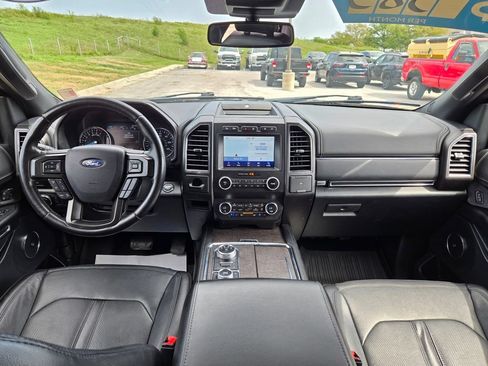 Used 2020 Ford Expedition Limited w/ Equipment Group 302A AWD/4WD image 17