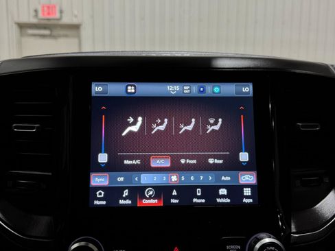 Used 2023 RAM 2500 Tradesman AWD/4WD image 34