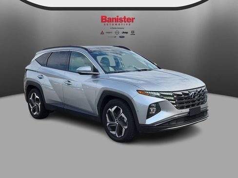 Used 2024 Hyundai Tucson Limited FWD image 3