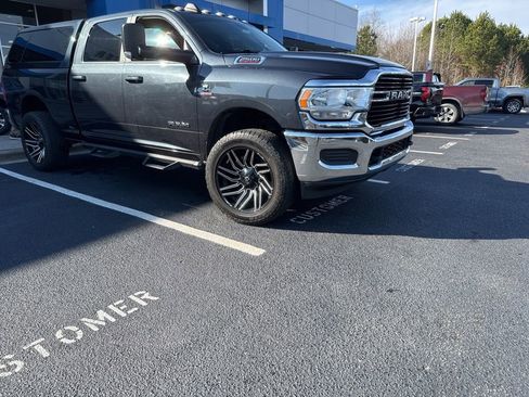 Used 2021 RAM 2500 Big Horn image 3