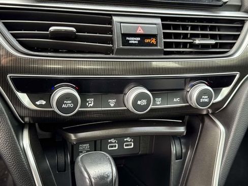 Certified 2022 Honda Accord Sport image 28