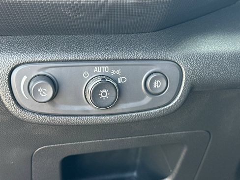 Used 2023 Chevrolet TrailBlazer LT w/ Convenience Package FWD image 34