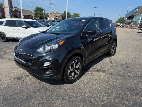 Used 2021 Kia Sportage LX AWD/4WD image 3