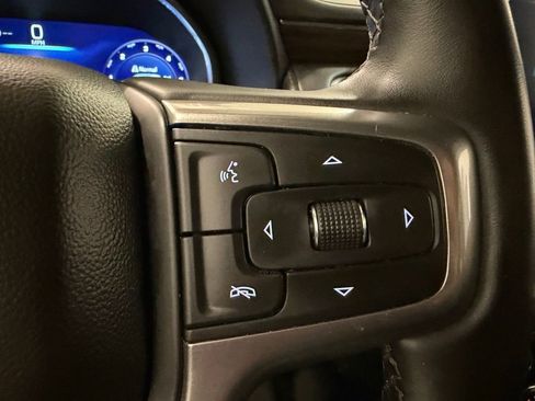 Used 2024 Chevrolet Suburban LT image 21