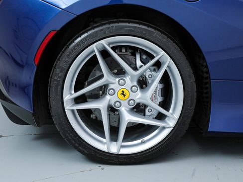 Certified 2021 Ferrari F8 Tributo image 40