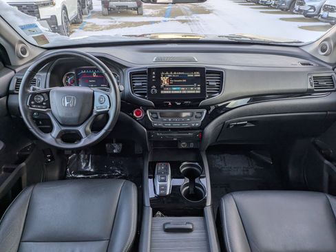 Certified 2019 Honda Pilot Touring image 28