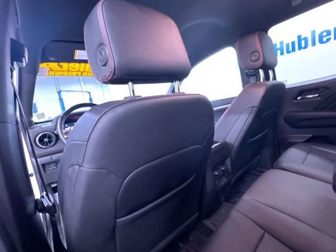 Used 2024 Chevrolet Colorado Z71 w/ Z71 Convenience Package 2 image 39