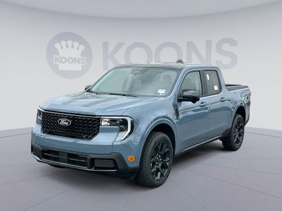 New 2026 Ford Maverick Lariat w/ Black Appearance Package