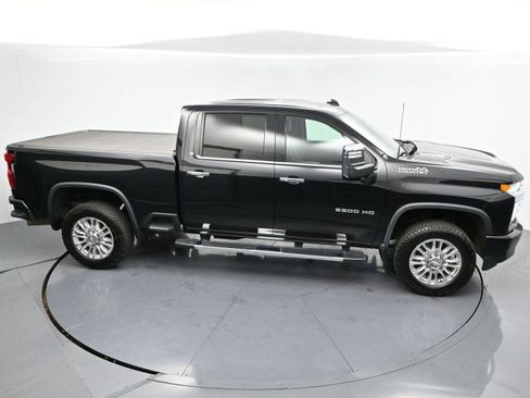 Used 2021 Chevrolet Silverado 2500 High Country w/ Z71 Off-Road Package AWD/4WD image 40