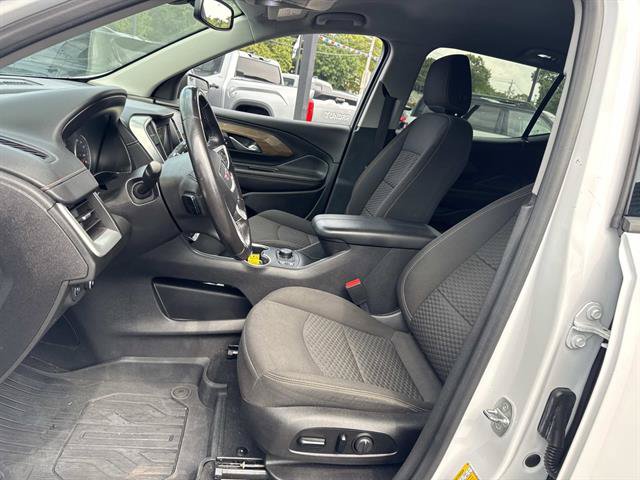 Used 2019 GMC Terrain SLE w/ Driver Convenience Package FWD image 7