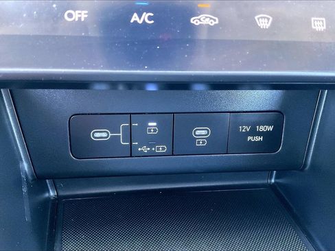 Used 2025 Hyundai Sonata SEL FWD image 17