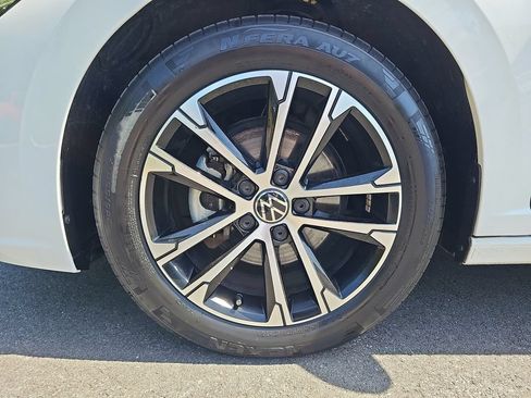 Certified 2023 Volkswagen Jetta Sport FWD image 24