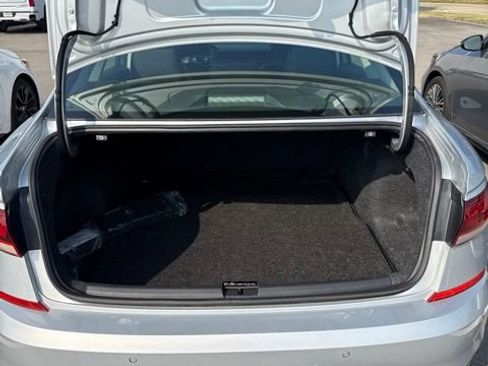 Used 2020 Volkswagen Passat 2.0T SEL FWD image 14