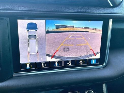 Used 2021 GMC Yukon Denali image 14