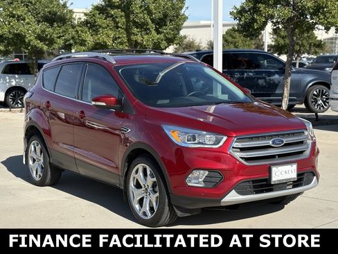 Used 2017 Ford Escape Titanium w/ Equipment Group 301A image 4