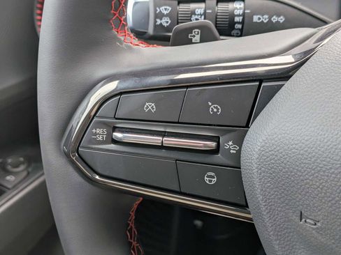 New 2026 Chevrolet Equinox EV RS image 25