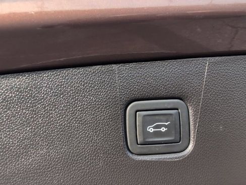 Used 2024 Chevrolet Blazer LT w/ Convenience Package image 44