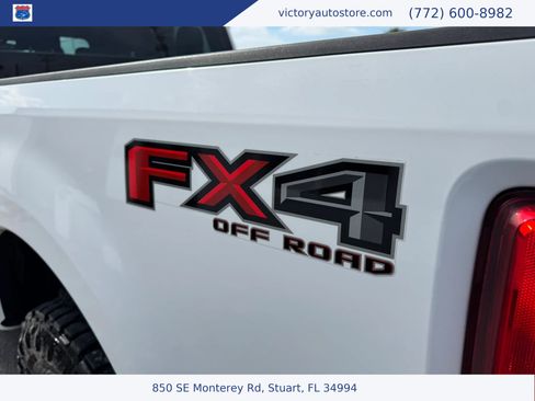 Used 2020 Ford F250 XL AWD/4WD image 5