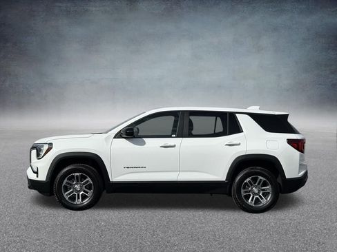 Certified 2026 GMC Terrain Elevation AWD/4WD image 9