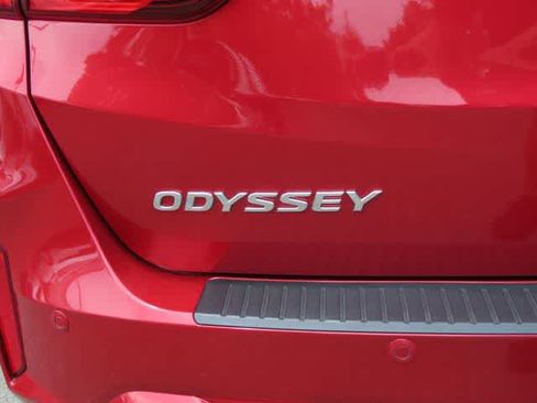 Certified 2026 Honda Odyssey Elite image 7