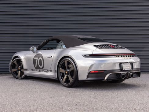 Used 2026 Porsche 911 Carrera GTS RWD image 6