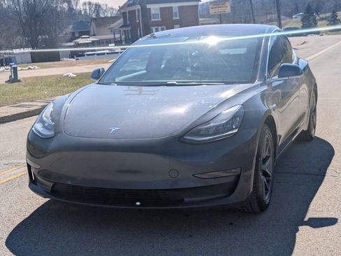 Used 2019 Tesla Model 3 Long Range image 9