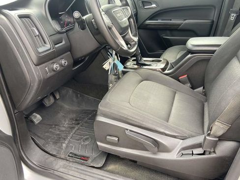Used 2016 GMC Canyon SLE w/ SLE Convenience Package AWD/4WD image 13