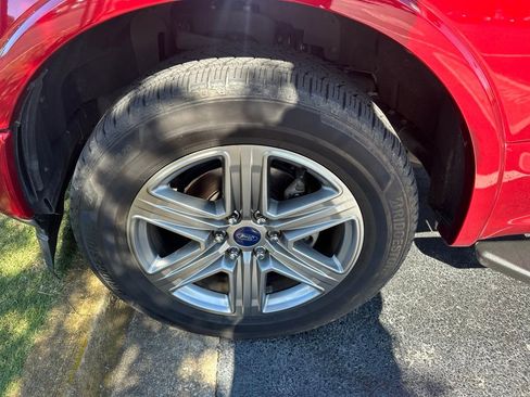 Used 2018 Ford F150 XLT w/ Equipment Group 302A Luxury RWD image 3