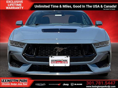 Used 2025 Ford Mustang GT Premium RWD image 2