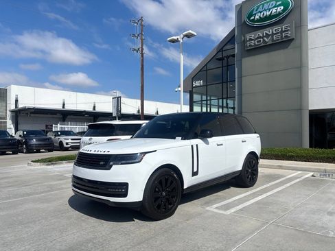 Used 2025 Land Rover Range Rover SE AWD/4WD image 1